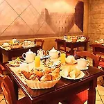 Montparnasse Daguerre Hotel 3*