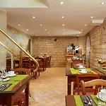 Hotel Montparnasse Daguerre 3*