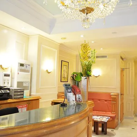 Montparnasse Daguerre Hotel 3*