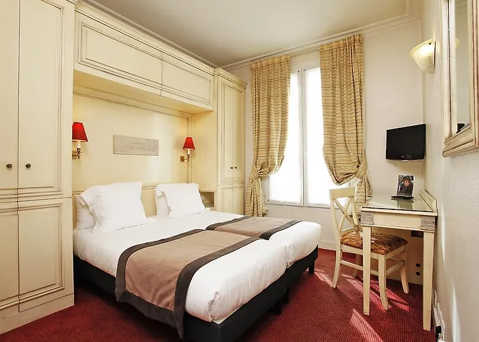 Hotel Montparnasse Daguerre 3*