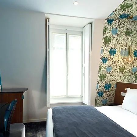 Montparnasse Daguerre Hotel 3*