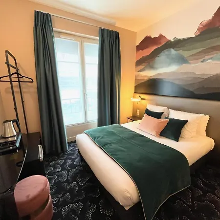 Hotel Montparnasse Daguerre 3*