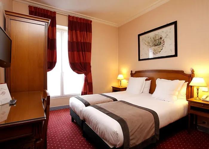 Montparnasse Daguerre Hotel