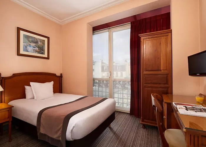 Montparnasse Daguerre Hotel 3*