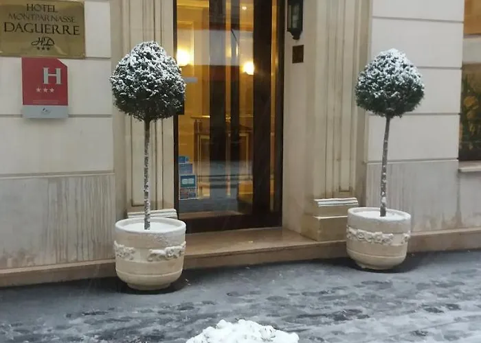 Montparnasse Daguerre Hotel